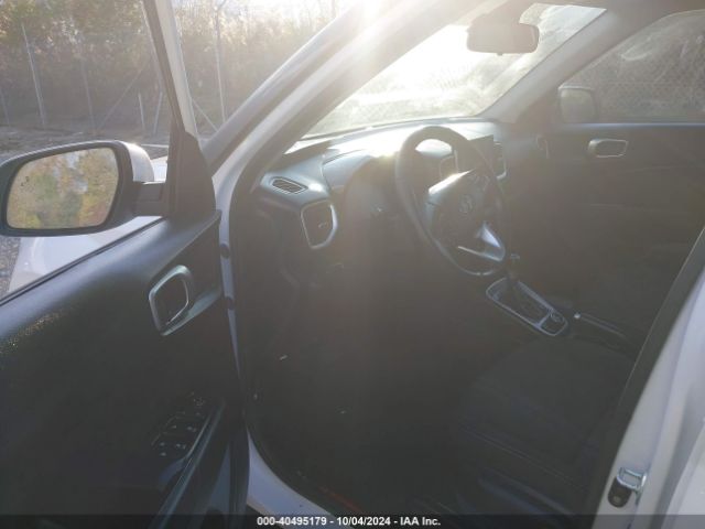 KMHRC8A30RU339901 Hyundai Venue Sel