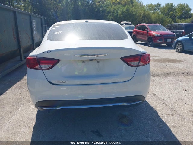 Chrysler 200 Limited 2015 1C3CCCAB0FN744610 Image 16