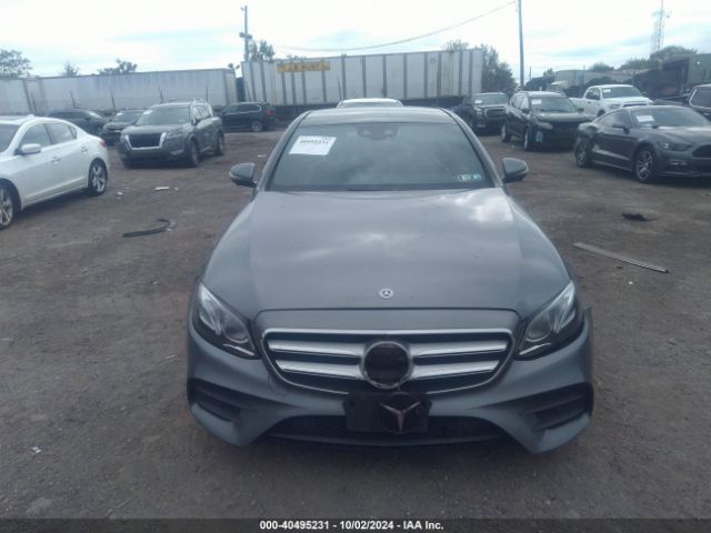 WDDZF4KB0JA382611 Mercedes-Benz E 300 4matic