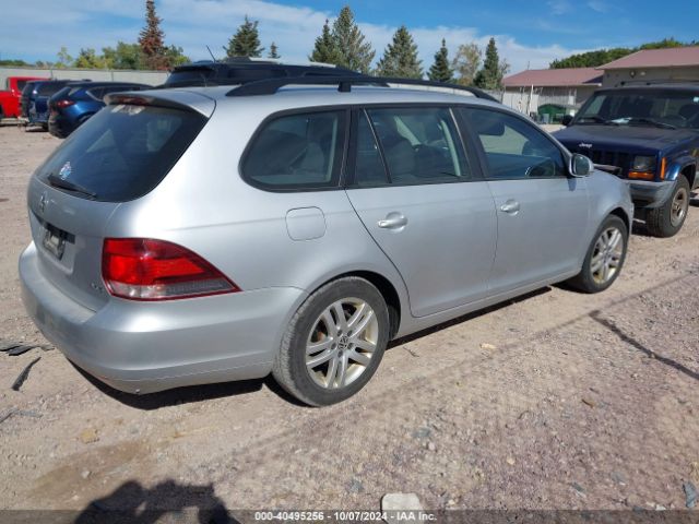 3VWPP7AJ4EM615226 Volkswagen Jetta Sportwagen 2.5l S
