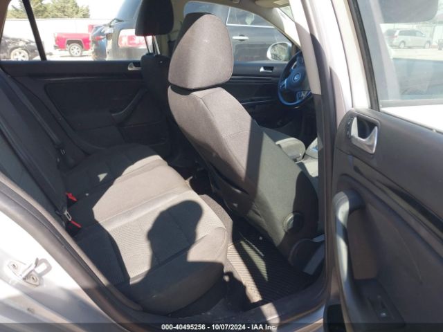 3VWPP7AJ4EM615226 Volkswagen Jetta Sportwagen 2.5l S