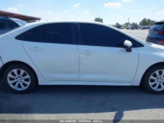 5YFB4MDE9PP064239 Toyota COROLLA LE