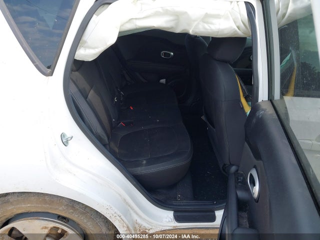 KIA Soul 2014 KNDJN2A24E7089779 Image 8