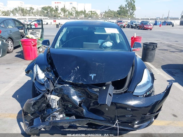 Tesla Model 3 Long Range/performance 2019 5YJ3E1EB3KF418023 Image 11