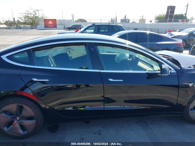 Tesla Model 3 Long Range/performance 2019 5YJ3E1EB3KF418023 Image 12
