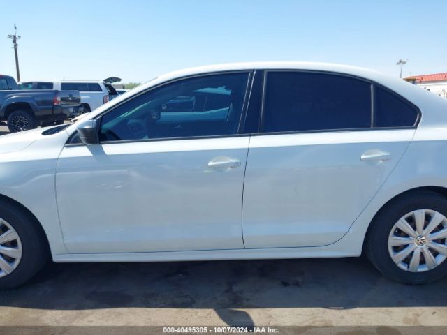 3VW2K7AJ8EM416236 Volkswagen Jetta 2.0l S