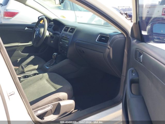 3VW2K7AJ8EM416236 Volkswagen Jetta 2.0l S