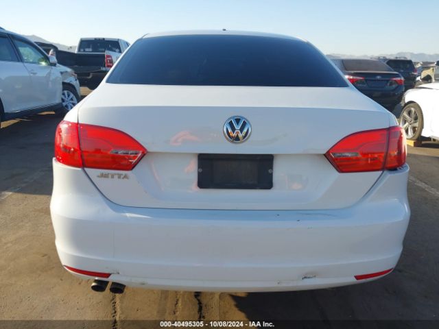 3VW2K7AJ8EM416236 Volkswagen Jetta 2.0l S