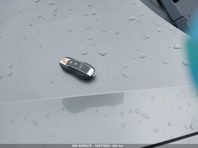 WP1AA2A23GLA05326 Porsche Cayenne