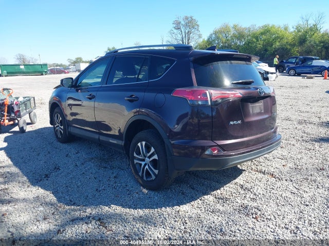 Toyota RAV4 LE 2018 2T3ZFREV2JW514105 Image 3