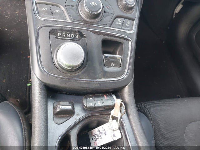 Chrysler 200 S 2015 1C3CCCBB5FN596906 Image 11