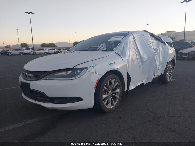 Chrysler 200 S 2015 1C3CCCBB5FN596906 Image 2