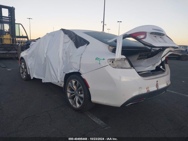 Chrysler 200 S 2015 1C3CCCBB5FN596906 Image 3