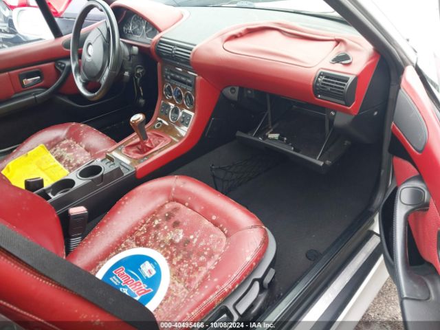 2001 BMW Z3 WBACN53411LJ56572 Photo 4
