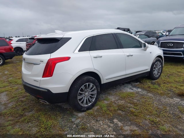 2019 CADILLAC XT5 1GYKNCRS1KZ294985 Photo 3