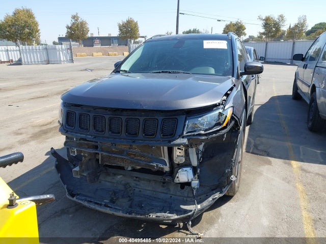 3C4NJCBBXLT257841 Jeep Compass Altitude Fwd