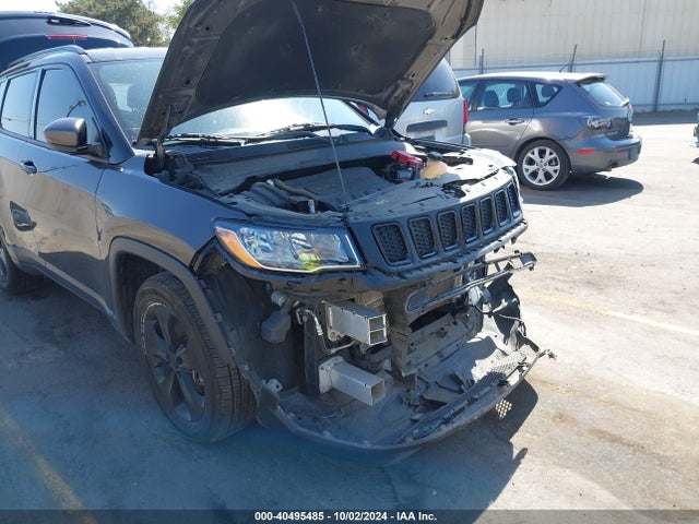 3C4NJCBBXLT257841 Jeep Compass Altitude Fwd