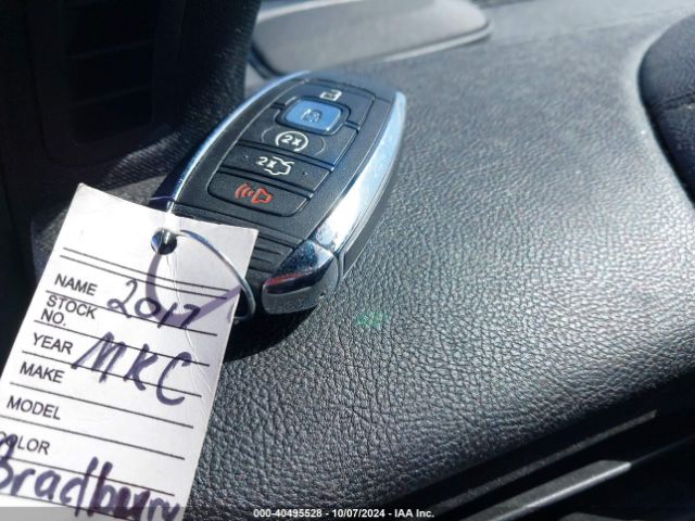 5LMCJ1C99HUL28508 Lincoln Mkc Premiere