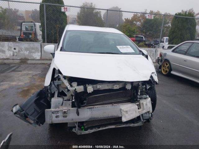JTDZN3EU6E3363723 Toyota Prius V Three