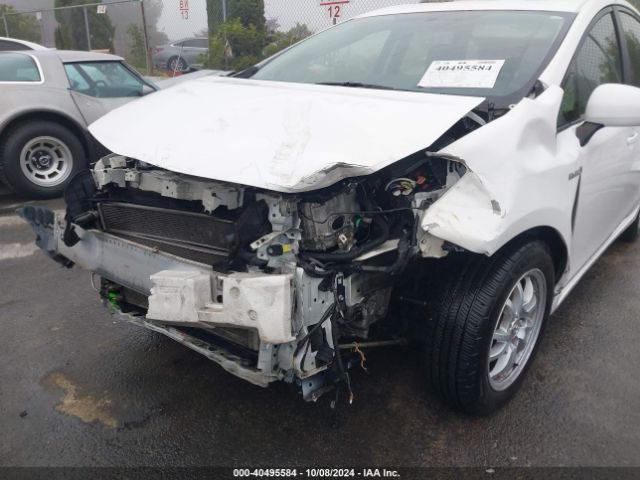 JTDZN3EU6E3363723 Toyota Prius V Three