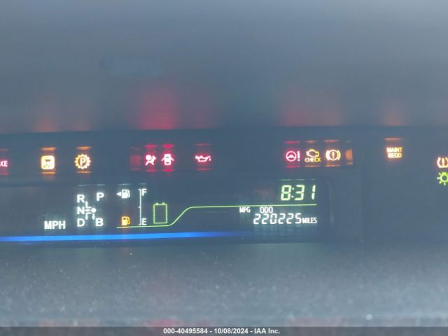 JTDZN3EU6E3363723 Toyota Prius V Three