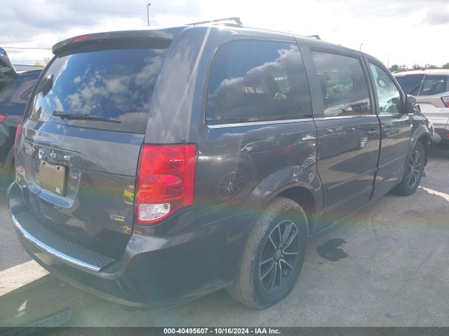 2C4RDGBG2ER351066 Dodge Grand Caravan Se/sxt