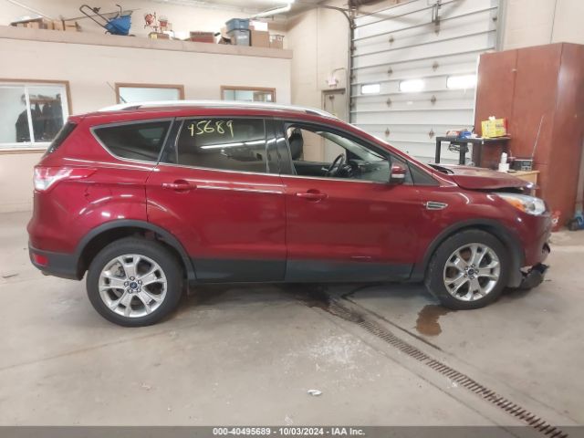 1FMCU9J95EUC82425 Ford Escape Titanium