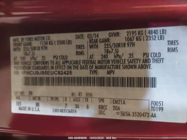 1FMCU9J95EUC82425 Ford Escape Titanium