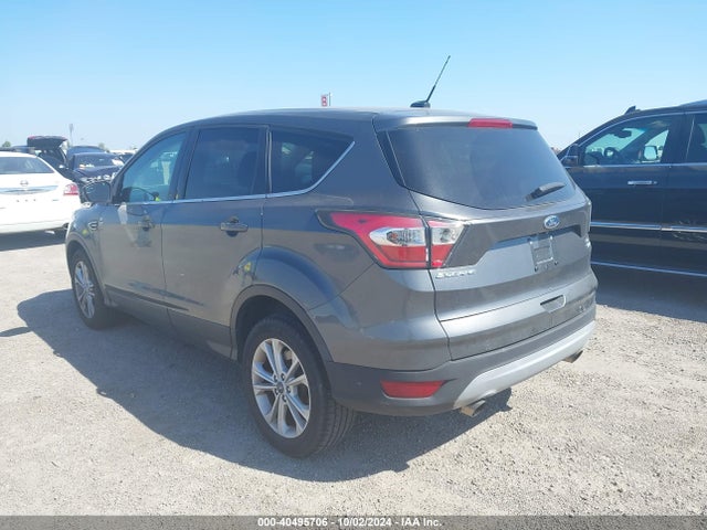Ford ESCAPE SE 2017 1FMCU0GD9HUA53869 Image 3