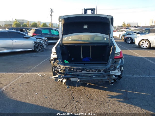 WBA5R1C55KAJ98352 BMW 330I