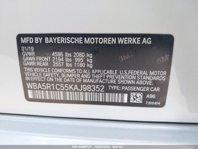 WBA5R1C55KAJ98352 BMW 330I
