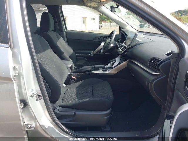 2024 MITSUBISHI ECLIPSE CROSS JA4ATVAA1RZ001418 Photo 4