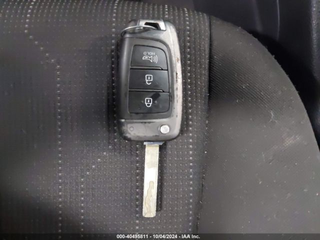 KMHRB8A37MU068735 Hyundai Venue Se