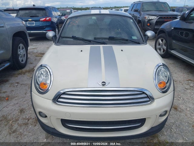 2012 MINI COOPER WMWSX1C56CT300286 Photo 5