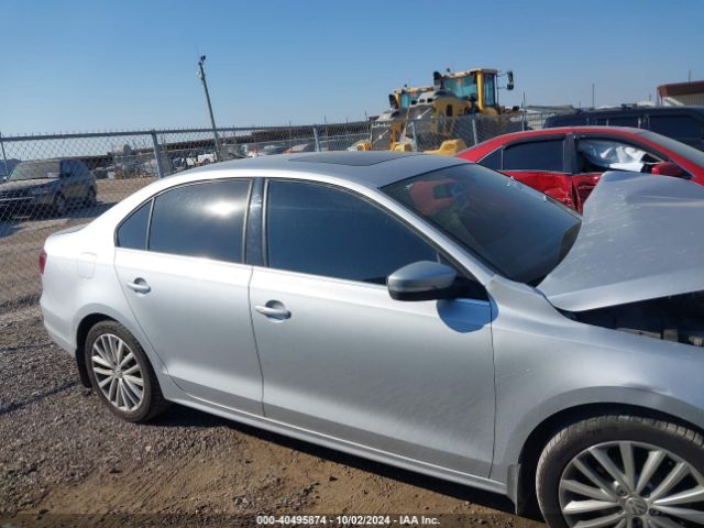 3VWL07AJ8GM329837 Volkswagen Jetta 1.8t Sel/1.8t Sel Premium