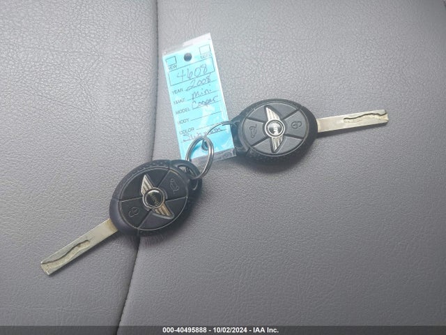 2008 MINI COOPER S WMWRH33508TU80069 Photo 10