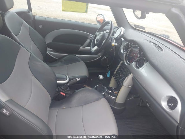 2008 MINI COOPER S WMWRH33508TU80069 Photo 4