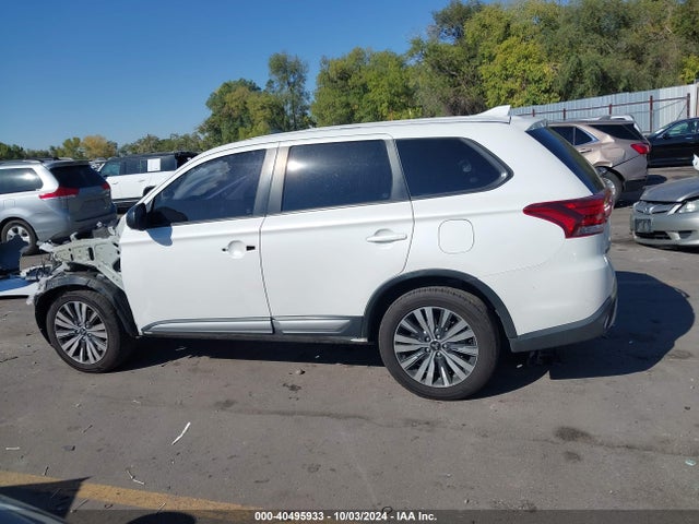 JA4AZ3A35KZ035775 Mitsubishi Outlander Es