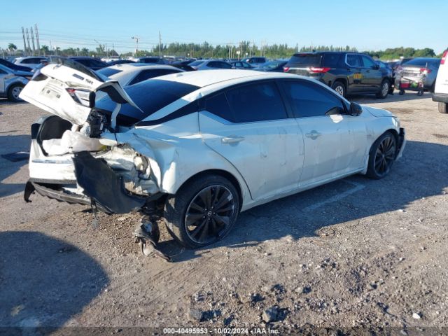 1N4BL4CV5NN344714 Nissan Altima Sr Fwd