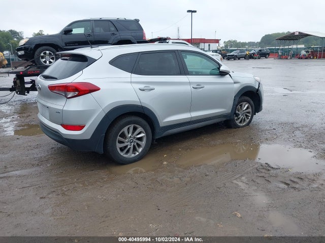 Hyundai TUCSON SE 2016 KM8J3CA43GU259045 Image 4