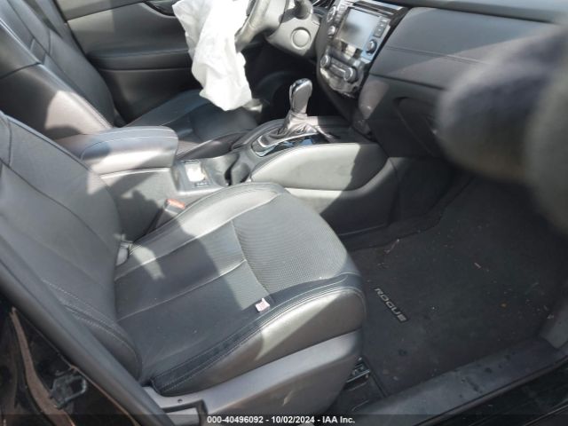 5N1AT2MV2JC752176 Nissan Rogue Sl