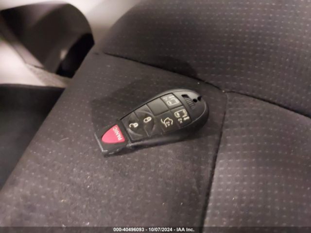 2C4RDGCG0ER430069 Dodge Grand Caravan Sxt
