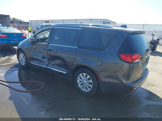 2C4RC1EG2JR317411 Chrysler Pacifica Touring L Plus