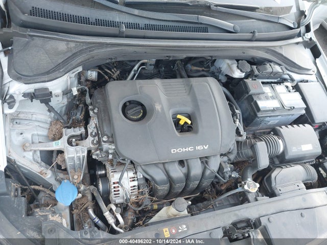 Hyundai Elantra Value Edition 2018 5NPD84LF8JH301895 Image 10