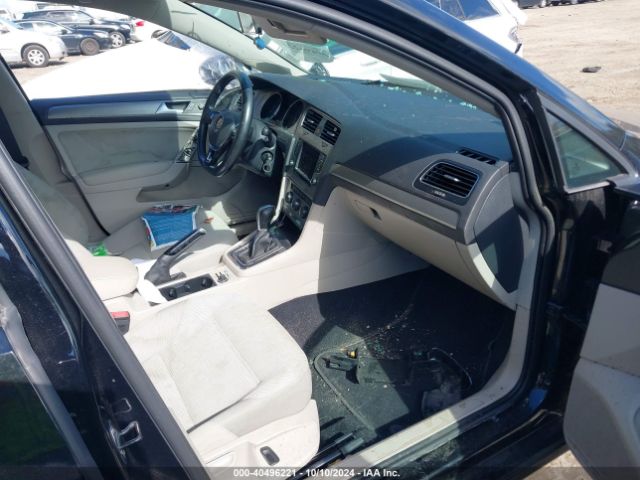 3VW017AU1HM507566 Volkswagen Golf Sportwagen Tsi S