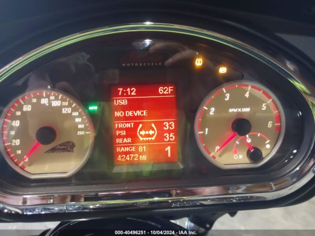 2016 INDIAN MOTORCYCLE CO. CHIEFTAIN 56KTCAAA9G3340882 Photo 6