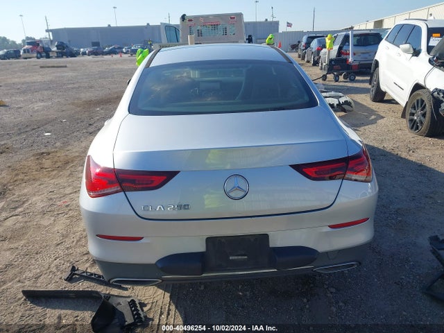 W1K5J4GB8LN096894 Mercedes-Benz CLA 250