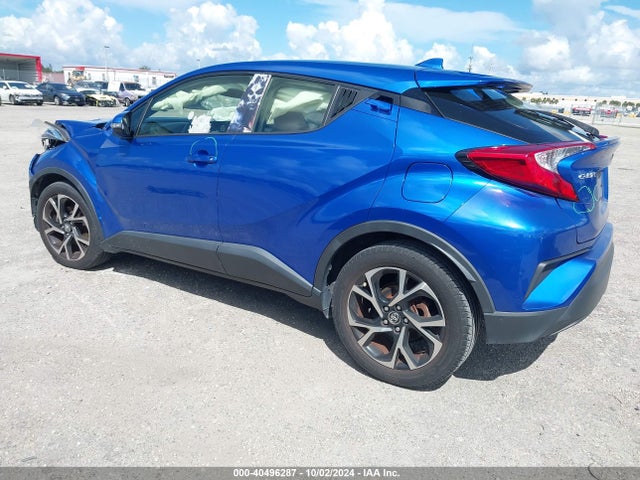JTNKHMBX3J1008281 Toyota C-HR XLE
