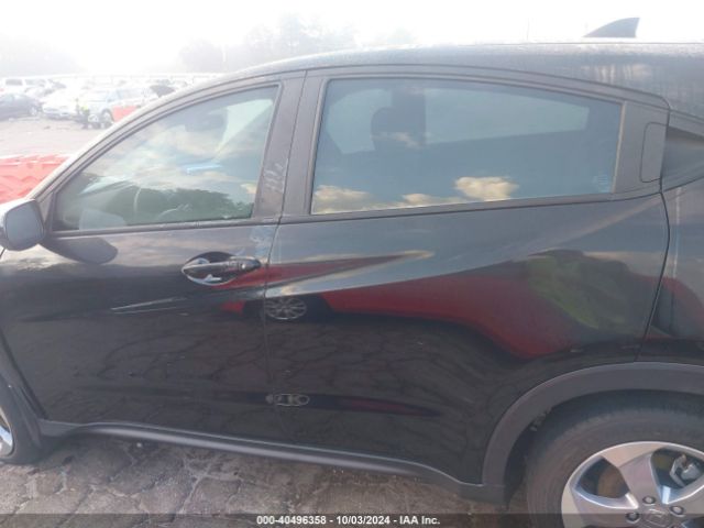 3CZRU5H38NM731393 Honda Hr-v 2wd Lx