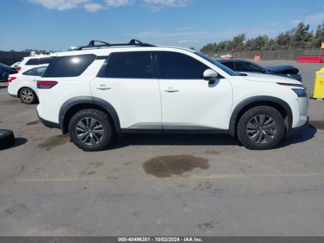 5N1DR3BC6NC246374 Nissan Pathfinder Sv 4wd